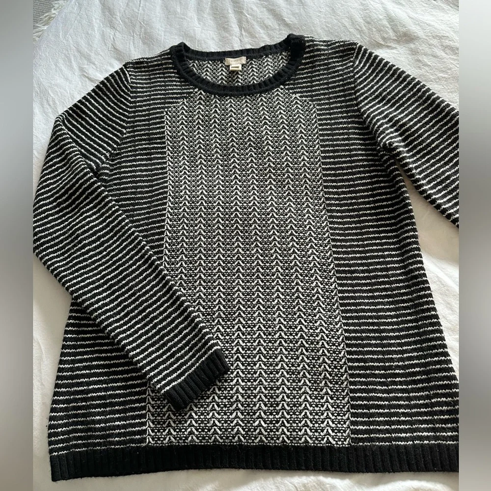 J. Crew black and white sweater, size large - Picture 6 of 10